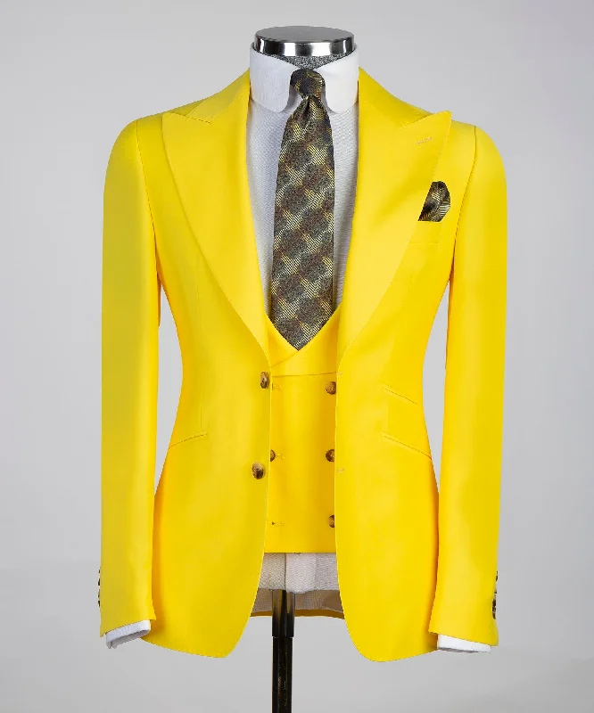 Three-Pieces Suit