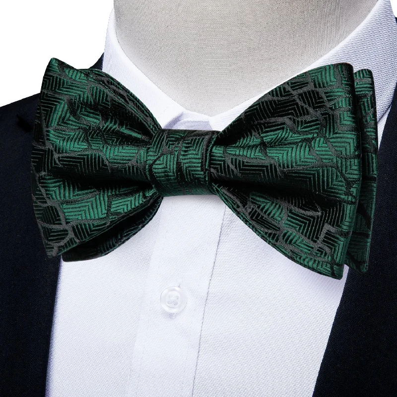 Green Black Striped Self-tied Bow Tie Hanky Cufflinks Set